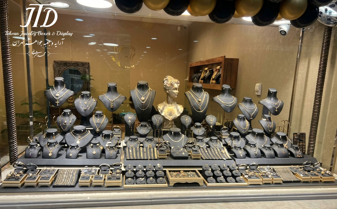 ویترین جواهرات